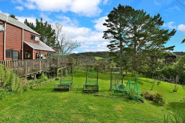 Photo of property in 1347 Old North Road, Helensville, 0875