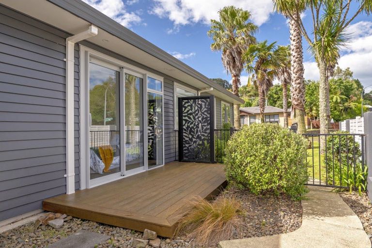 Photo of property in 1 The Fairway, Whakatane, 3120