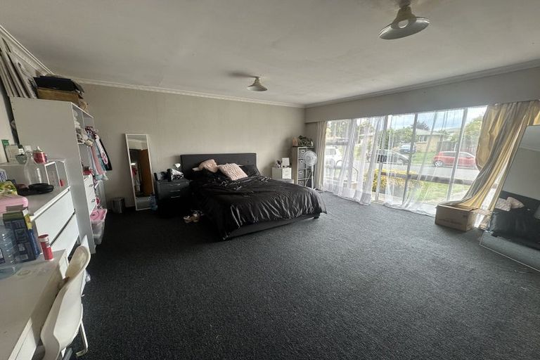 Photo of property in 1 Liston Crescent, Hillcrest, Hamilton, 3216