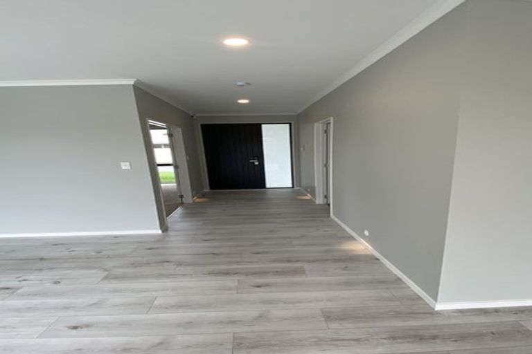 Photo of property in 9 Miharo Crescent, Flagstaff, Hamilton, 3210