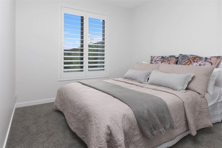 Photo of property in 59 Waterstock Way, Parklands, Christchurch, 8083