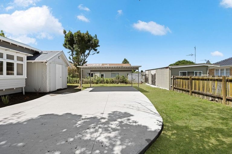 Photo of property in 8 Cassidy Street, Hamilton East, Hamilton, 3216