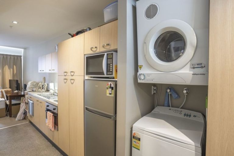 Photo of property in 1/143g Carlton Gore Road, Newmarket, Auckland, 1023