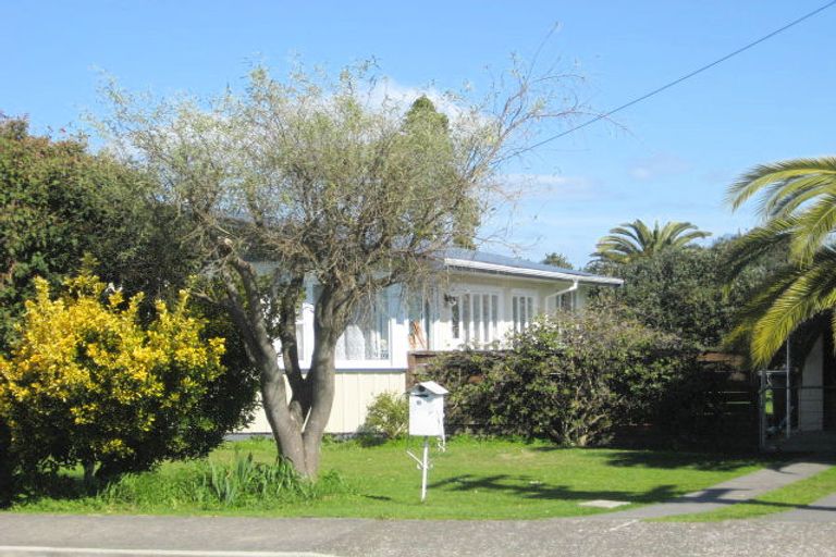 Photo of property in 18 Tawa Street, Edgecumbe, 3120