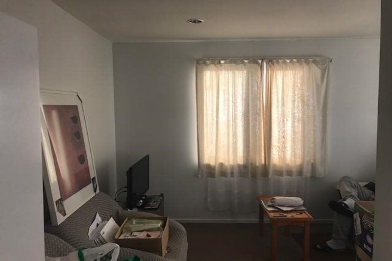 Photo of property in 53 Gloria Avenue, Te Atatu Peninsula, Auckland, 0610