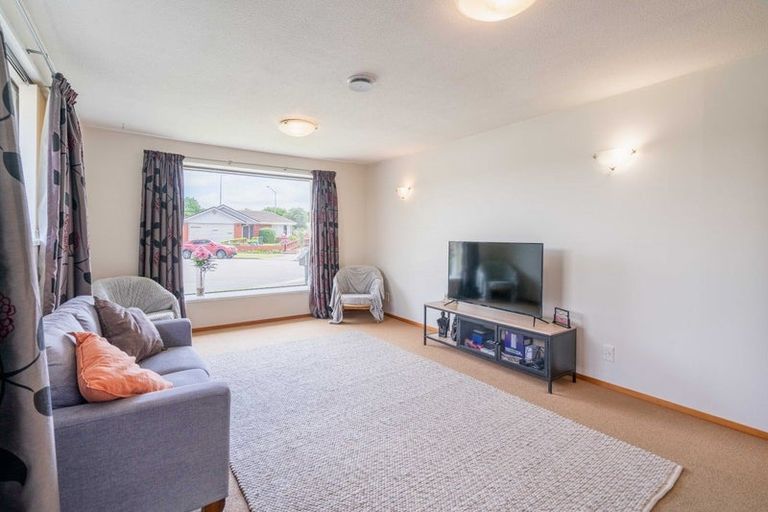 Photo of property in 14b Dumfries Drive, Hei Hei, Christchurch, 8042