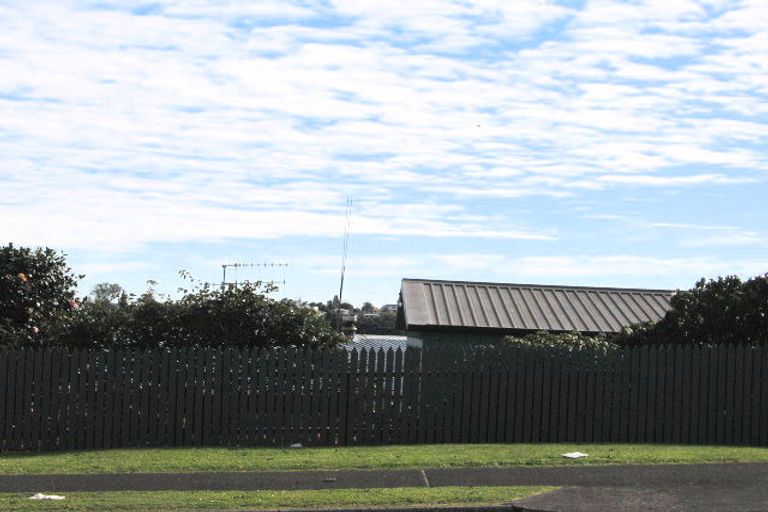 Photo of property in 79 James Cook Drive, Welcome Bay, Tauranga, 3112