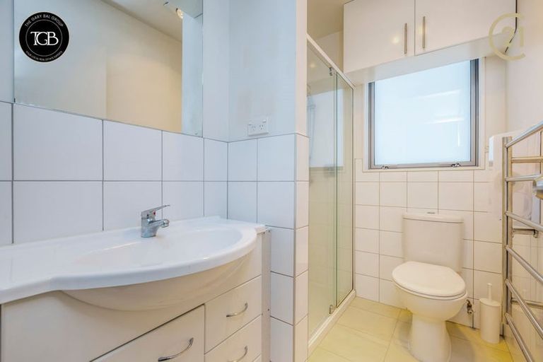 Photo of property in 9 Totara Meadows Court, Wiri, Auckland, 2104