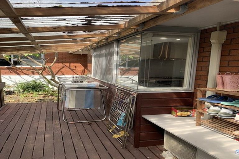 Photo of property in 11 Summermist Drive, Northpark, Auckland, 2013