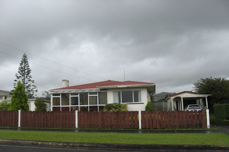 Photo of property in 8 Alamein Avenue, Onerahi, Whangarei, 0110