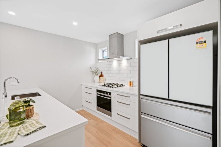 Photo of property in 16 Forge Close, Halswell, Christchurch, 8025