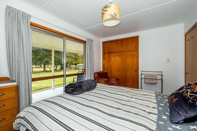 Photo of property in 21 Pleasant Valley Road, Geraldine, 7991