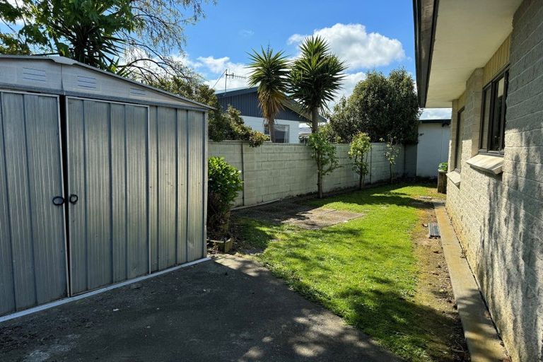 Photo of property in 4 Bethel Court, Milson, Palmerston North, 4414