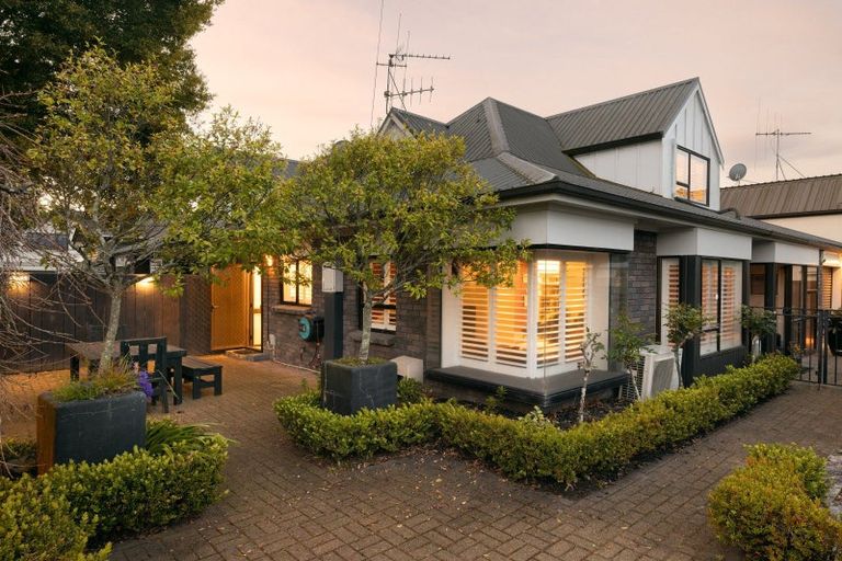 Photo of property in 50 Abbotsford Street, Whitiora, Hamilton, 3200