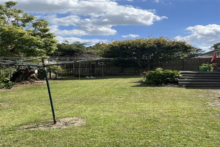 Photo of property in 17a Pah Road, Papatoetoe, Auckland, 2025