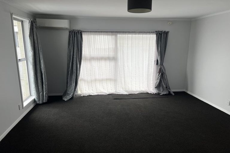 Photo of property in 2/52 Nursery Road, Phillipstown, Christchurch, 8011