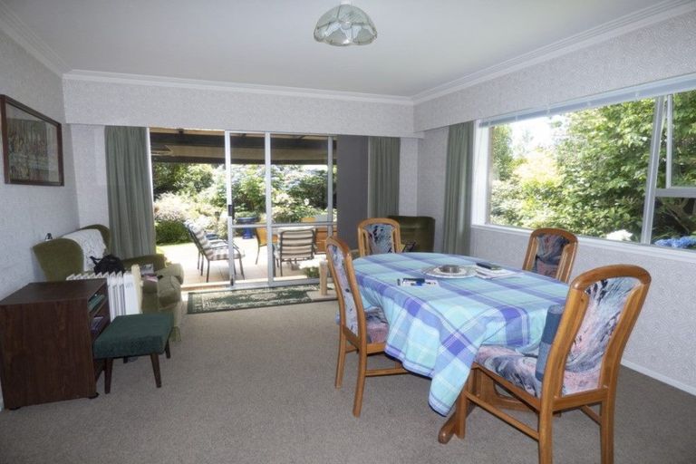 Photo of property in 7b John Guthrie Place, Merrilands, New Plymouth, 4312