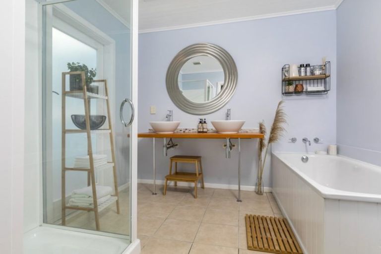 Photo of property in 9 Cory Road, Kaukapakapa, 0873