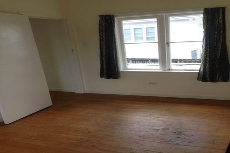 Photo of property in 690 Great North Road, Grey Lynn, Auckland, 1021