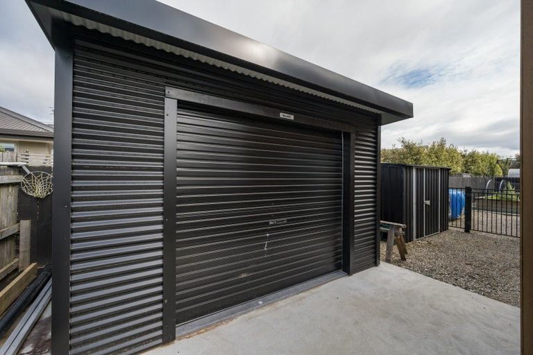 Photo of property in 12 Puketutu Grove, Motueka, 7120