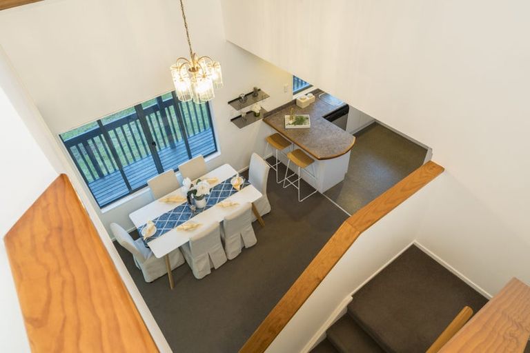 Photo of property in 30 Farquhar Road, Glendene, Auckland, 0602