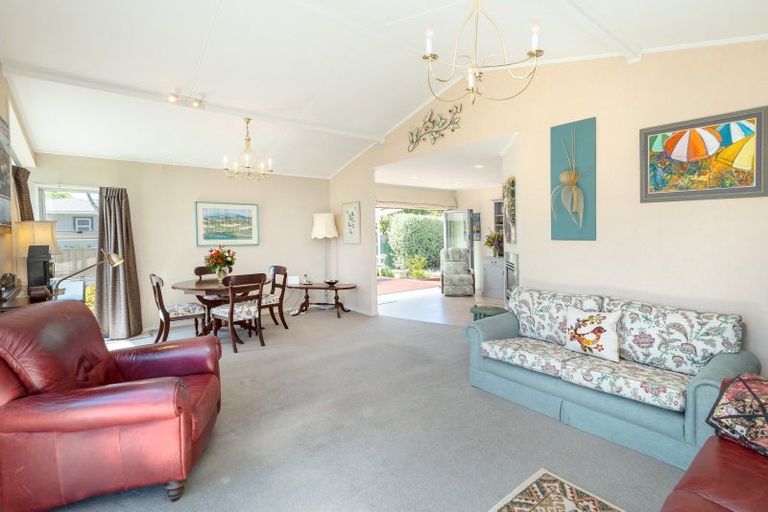 Photo of property in 183 West Street, Greytown, 5712