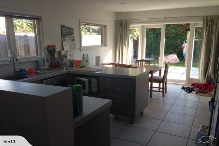 Photo of property in 2/15 Knowles Street, St Albans, Christchurch, 8052