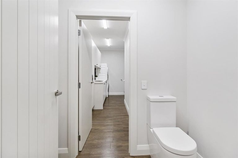 Photo of property in 308 Timaru Road, Waimate, 7978