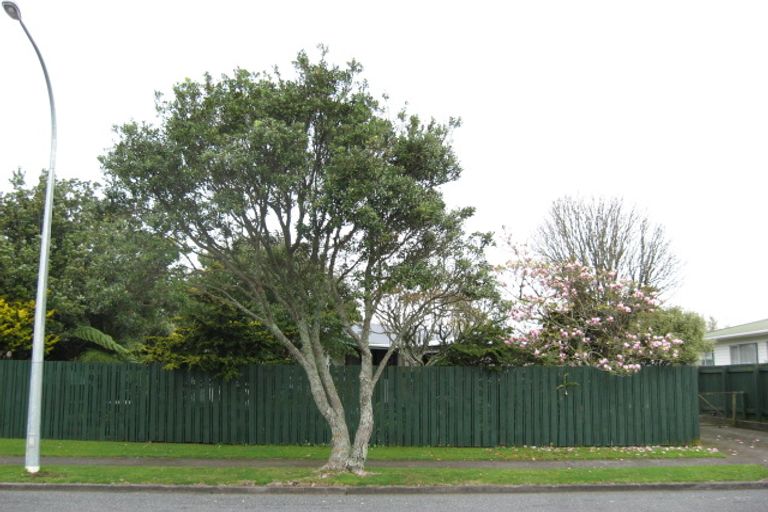 Photo of property in 27 Sole Avenue, Bell Block, New Plymouth, 4312