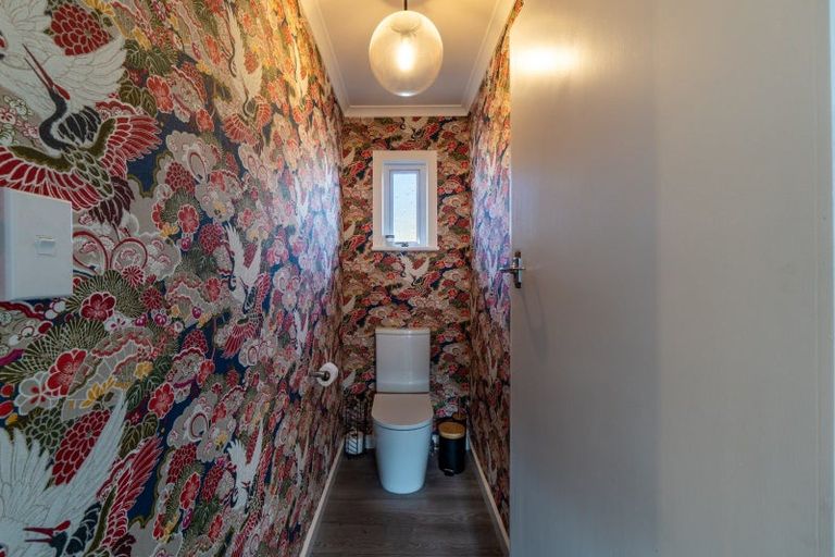 Photo of property in 39 Severn Street, Clifton, Invercargill, 9812