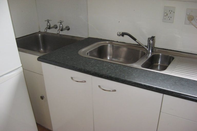 Photo of property in 28 Revans Street, Miramar, Wellington, 6022