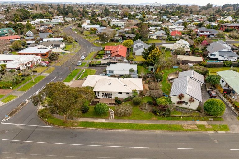 Photo of property in 53 Splitt Avenue, Glenview, Hamilton, 3206