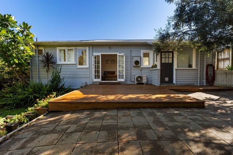 Photo of property in 26 Glendon Avenue, Avondale, Auckland, 1026