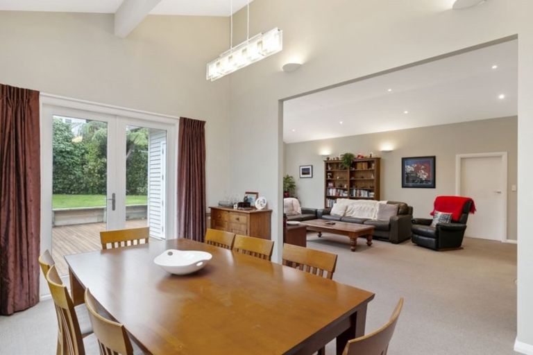 Photo of property in 60 Parkvale Road, Karori, Wellington, 6012