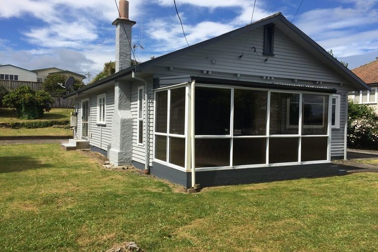 Photo of property in 16 Hinau Street, Maeroa, Hamilton, 3200