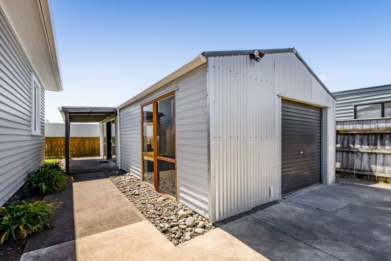 Photo of property in 104b Centennial Avenue, Waitara, 4320