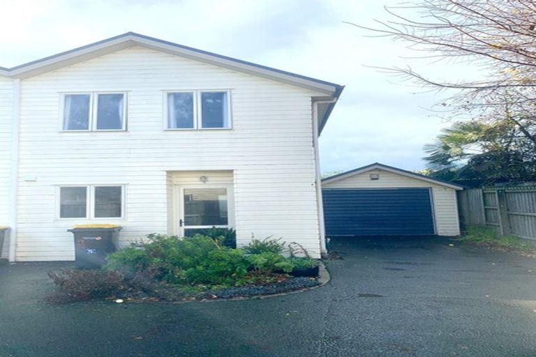 Photo of property in 10 Somerset Crescent, Spreydon, Christchurch, 8024