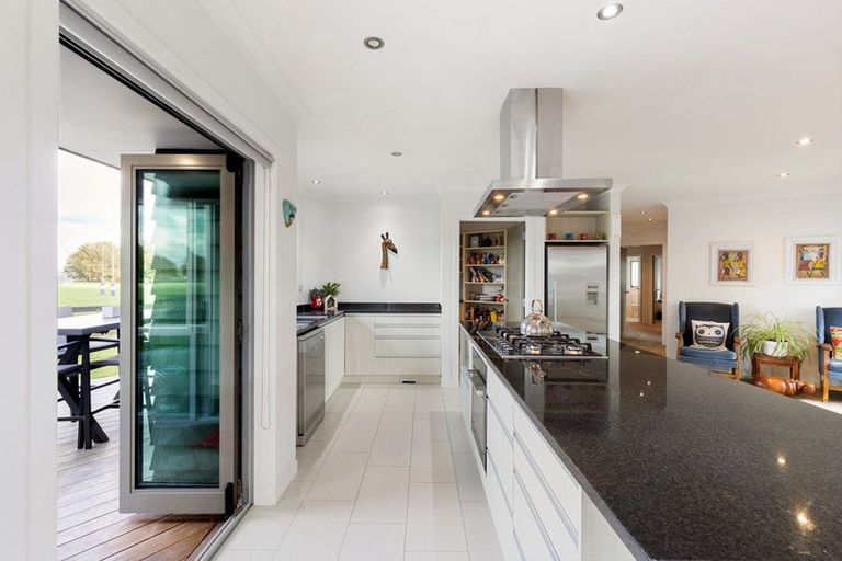 Photo of property in 23 Brancaster Place, Cambridge, 3434