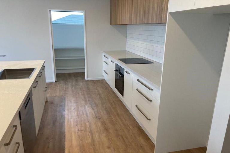 Photo of property in 8 Te Kanawa Lane, Rolleston, 7615