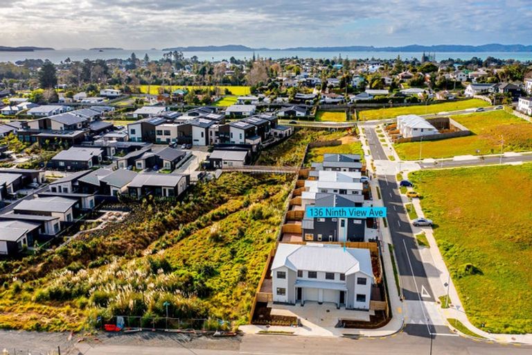 Photo of property in 136 Ninth View Avenue, Beachlands, Auckland, 2018