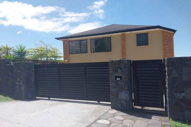 Photo of property in 86 Fairview Avenue, Fairview Heights, Auckland, 0632