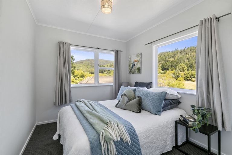 Photo of property in 46 Moores Valley Road, Wainuiomata, Lower Hutt, 5014