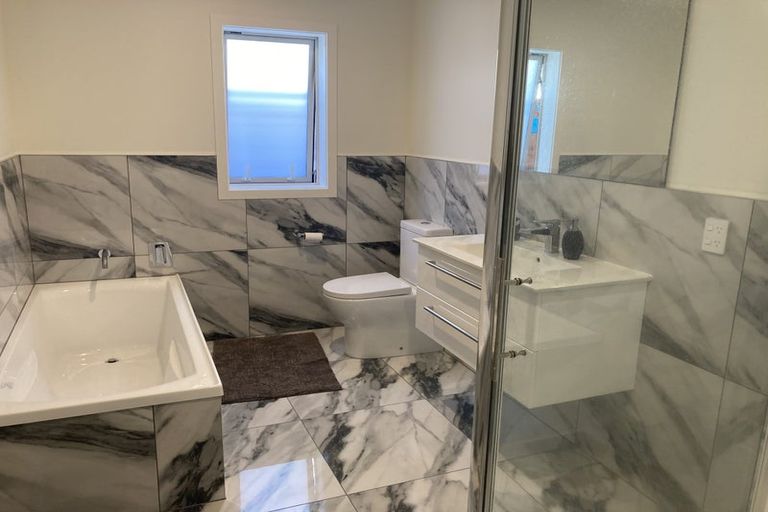 Photo of property in 30 Manor Park Road, Manor Park, Lower Hutt, 5019