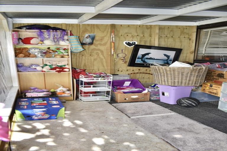 Photo of property in 56 Te Manuao Road, Otaki, 5512