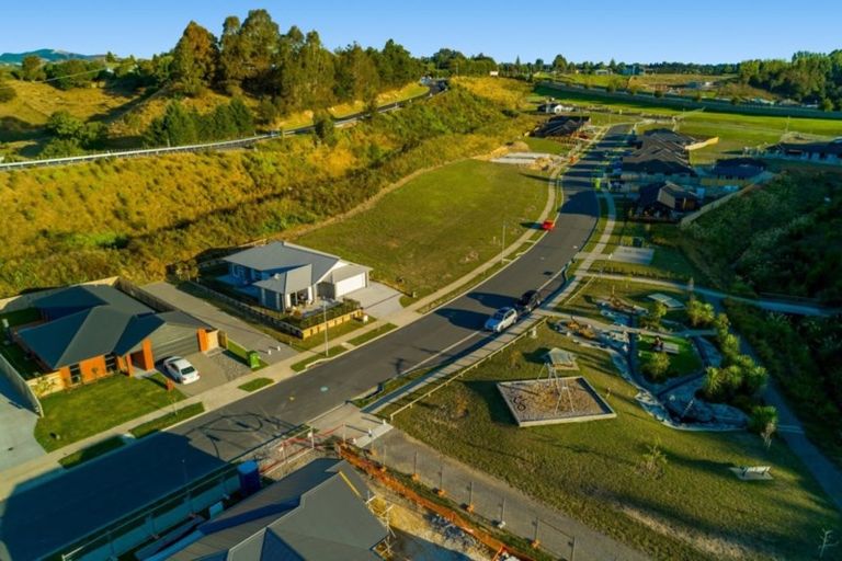 Photo of property in 47 Pakanga Grove, Pyes Pa, Tauranga, 3112