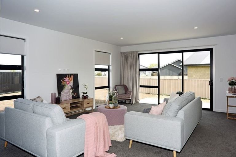 Photo of property in 30 Plunket Street, Omakau, 9376