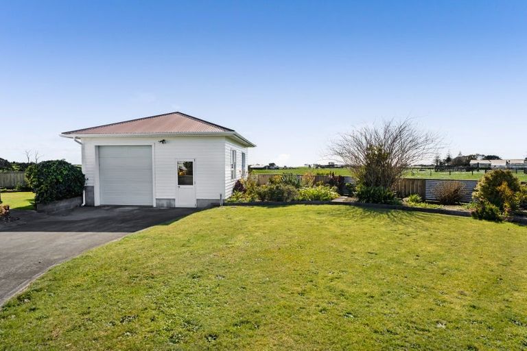 Photo of property in 84 Ohanga Road, Onaero, Waitara, 4383