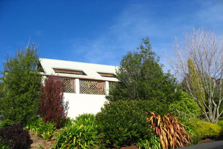 Photo of property in 18 Nehru Place, Cashmere, Christchurch, 8022