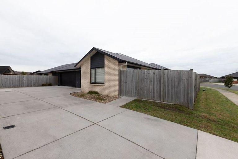 Photo of property in 12 Arista Way, Rototuna North, Hamilton, 3210