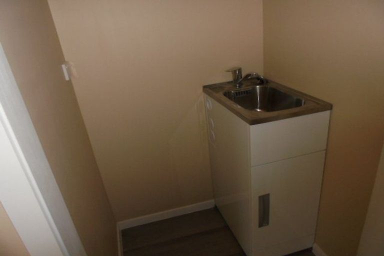 Photo of property in 300 Sturges Road, Henderson Valley, Auckland, 0612